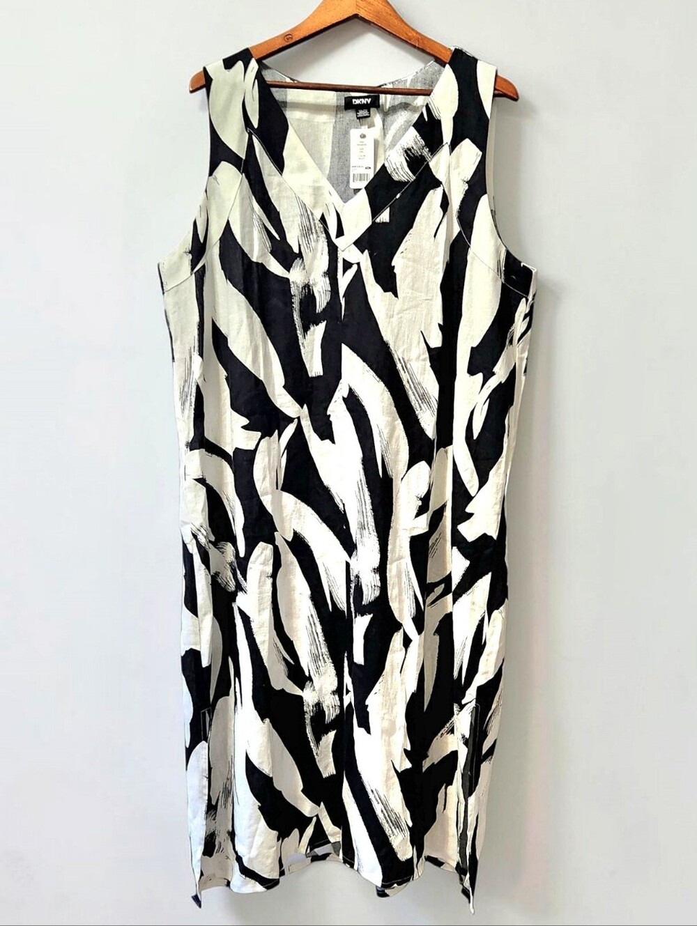 DKNY Linen Blend Sleeveless Maxi Dress XXL White Black Abstract V Neck Woven
